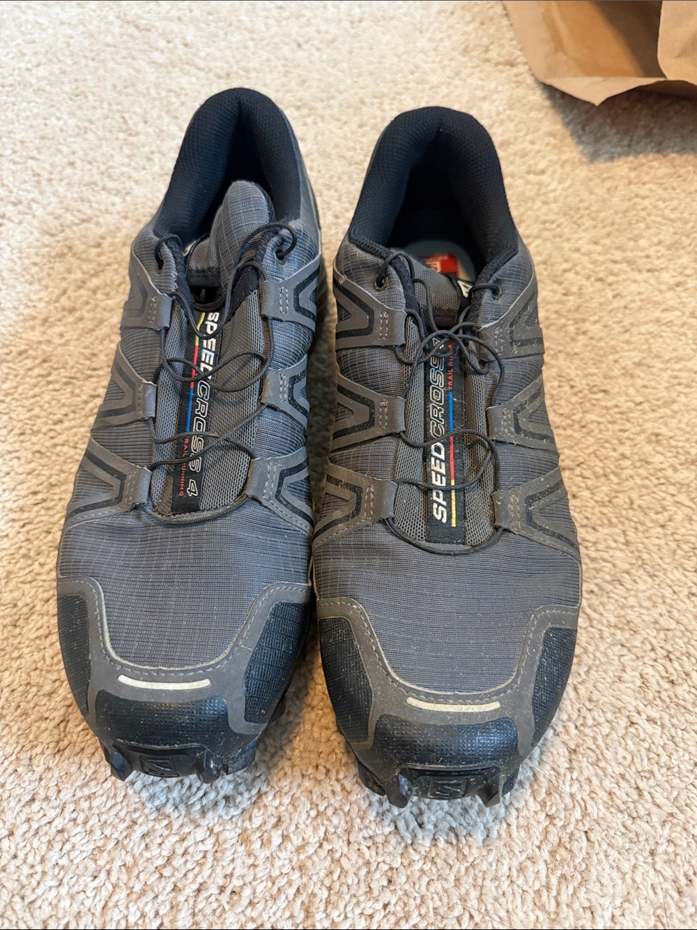 Salomon Speedcross Men's Dark Gray Trail Running Shoes with Black Accents